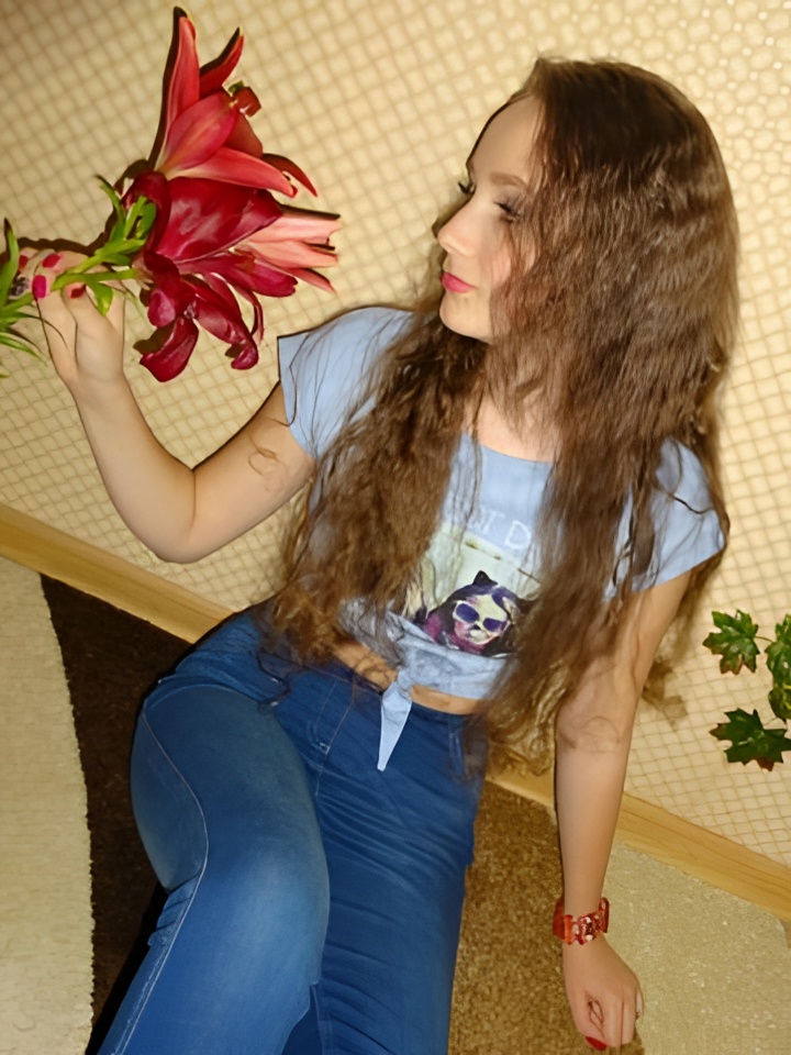 Эмма привлекательная девушка из Киренска цена от 2000 руб