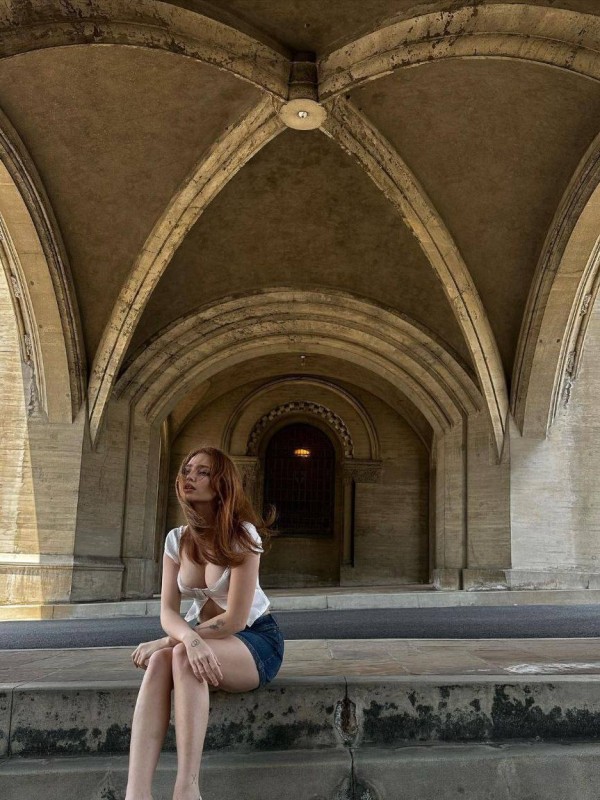 Александра из Киренска